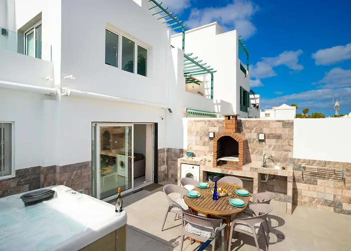 Villa Deseo Puerto del Carmen (Lanzarote)